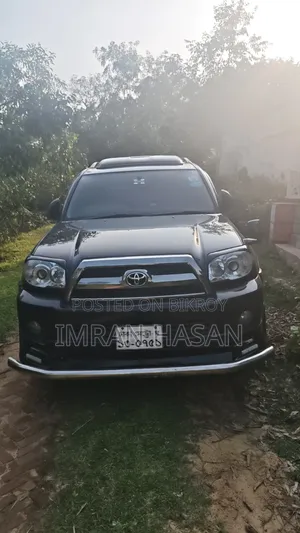 Toyota Hilux Surf 2004 Black