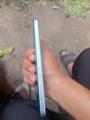 নতুন Oppo A6x 64 GB সাদা