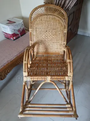 High Quality Rattan Rocking Chair.