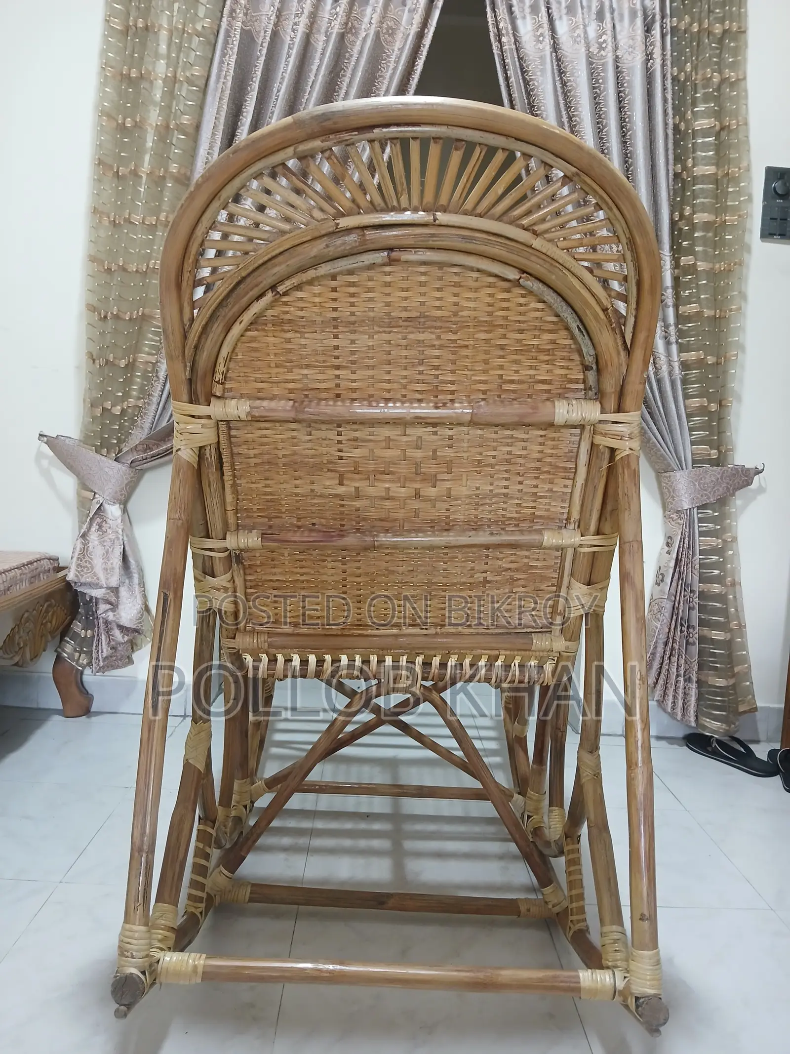 High Quality Rattan Rocking Chair.