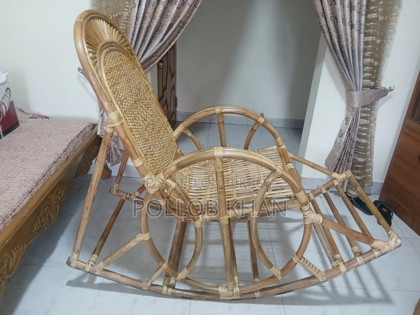 High Quality Rattan Rocking Chair.