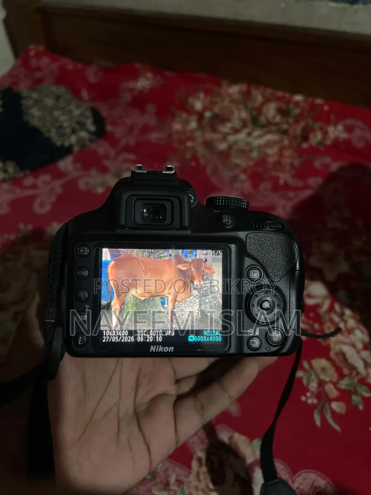 DSLR Camera
