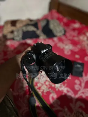 DSLR Camera