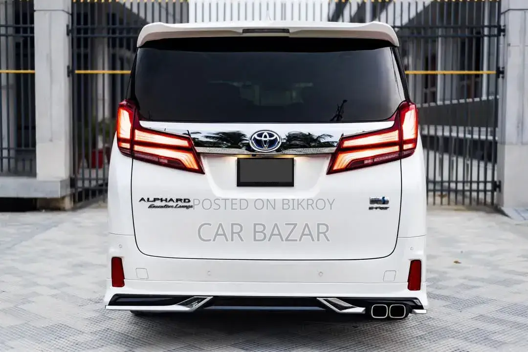 Toyota Alphard 2.5 Hybrid AWD 2019 Pearl