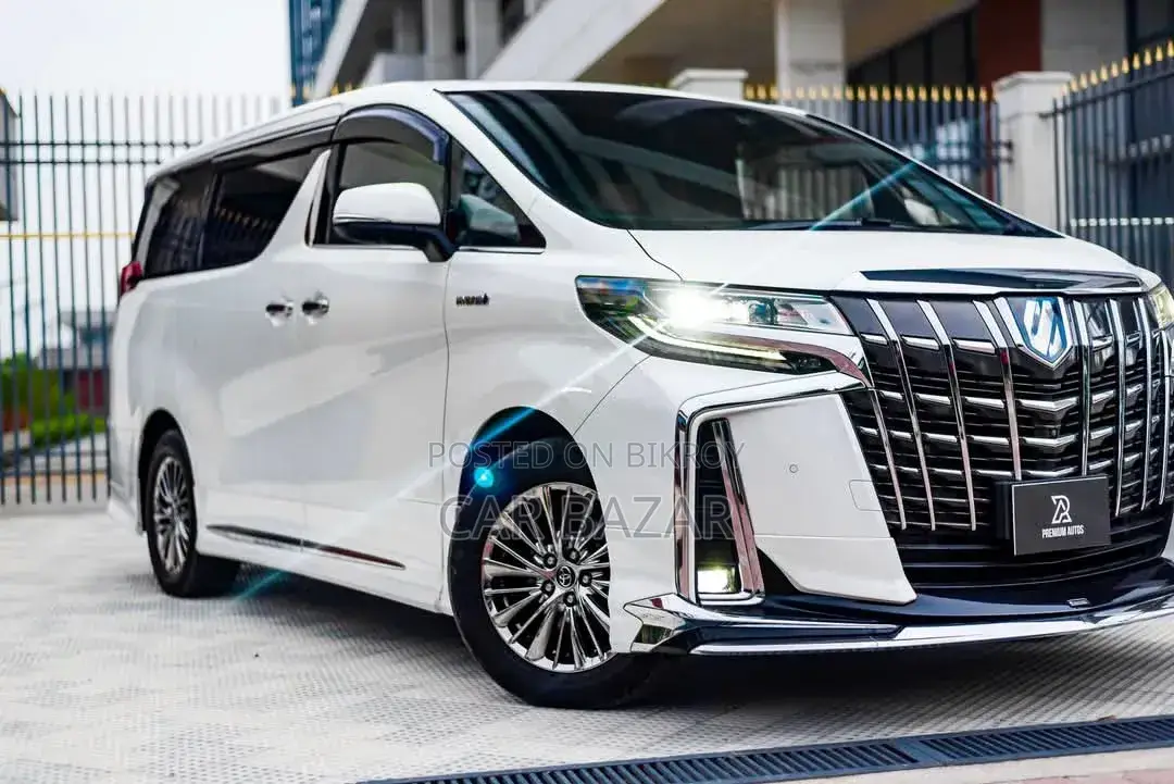 Toyota Alphard 2.5 Hybrid AWD 2019 Pearl