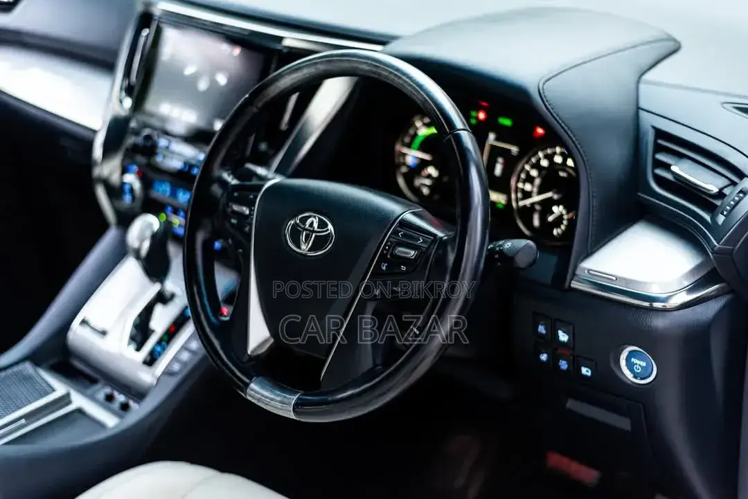 Toyota Alphard 2.5 Hybrid AWD 2019 Pearl