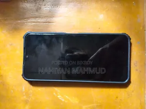 Vivo Y33s 128 GB