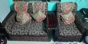Partex very sturdy used sofa for sale. (2:1)