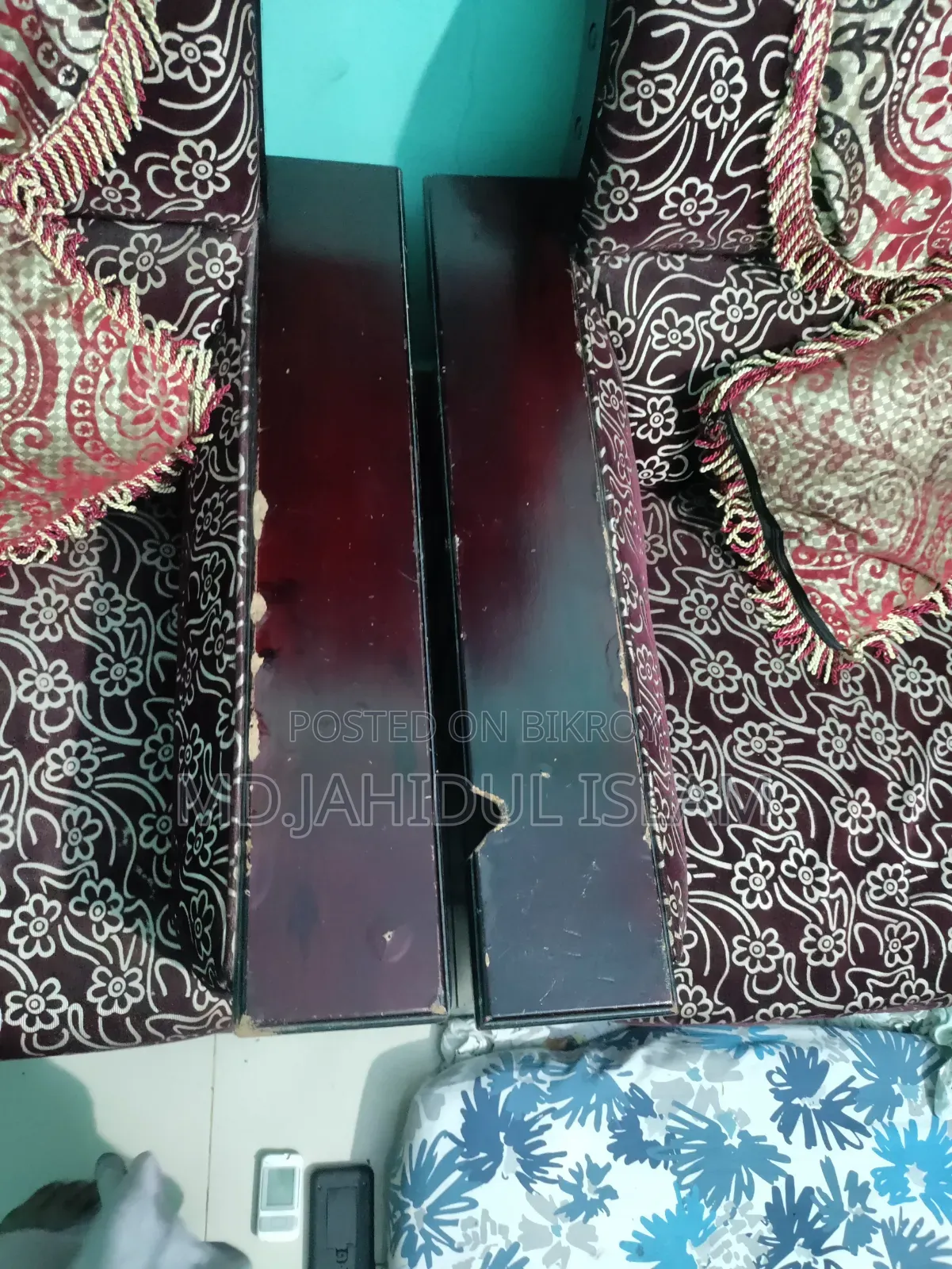 Partex very sturdy used sofa for sale. (2:1)