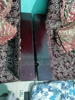 Partex very sturdy used sofa for sale. (2:1)