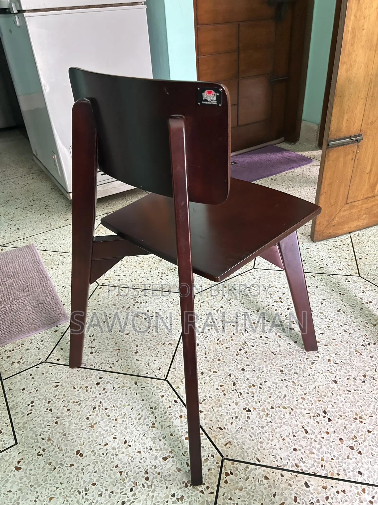 Regal Pearl Wooden Dining Table Chair