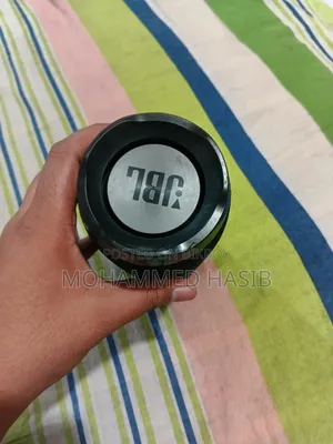 জেবিএল চার্জ ৩ উইথ বক্স