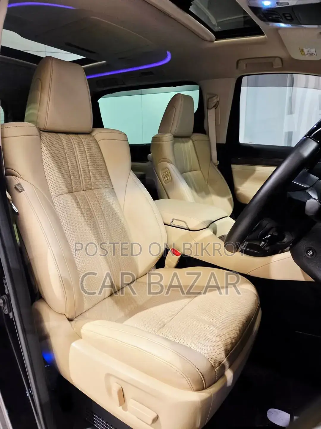 Toyota Alphard 2.5 Hybrid AWD 2019 Black