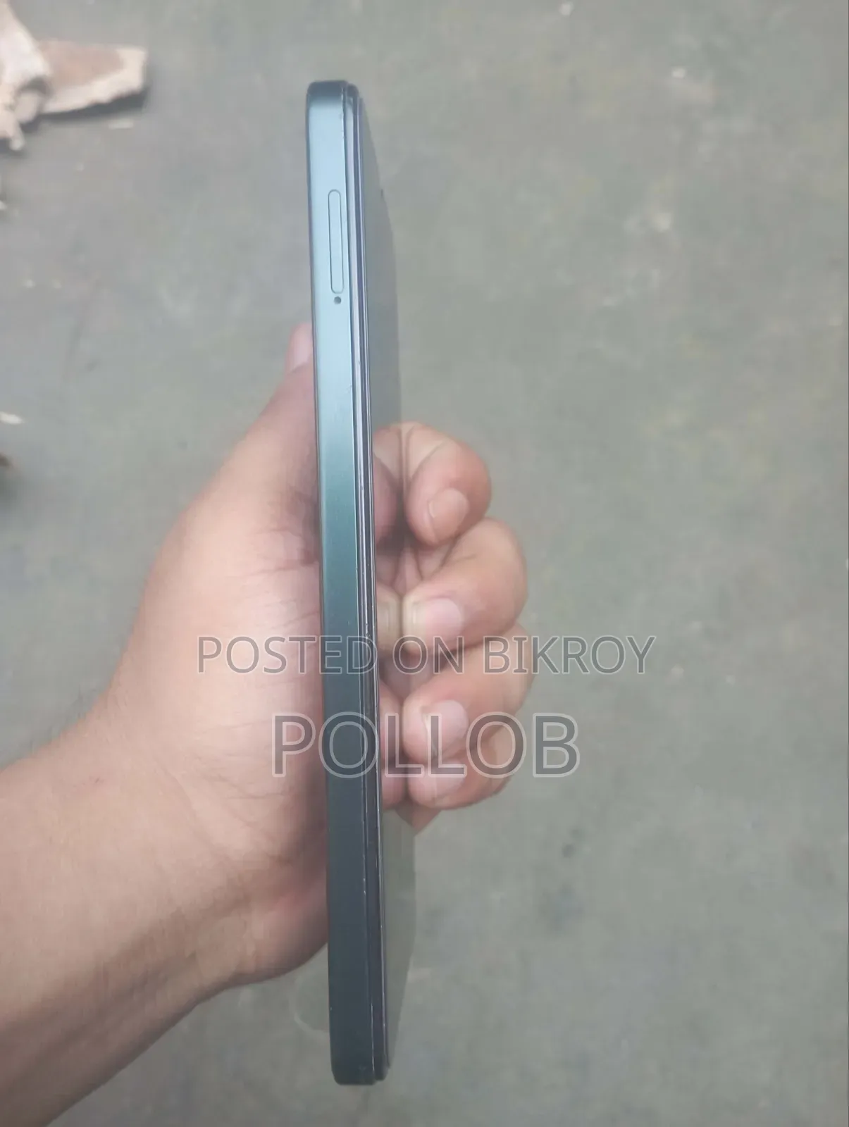 Vivo Y04 64 GB Black