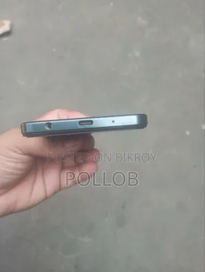 Vivo Y04 64 GB Black