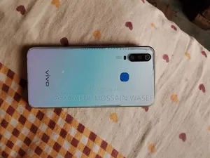 Vivo Y17 64 GB Blue