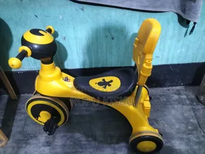 বাচ্চাদের গাড়ি