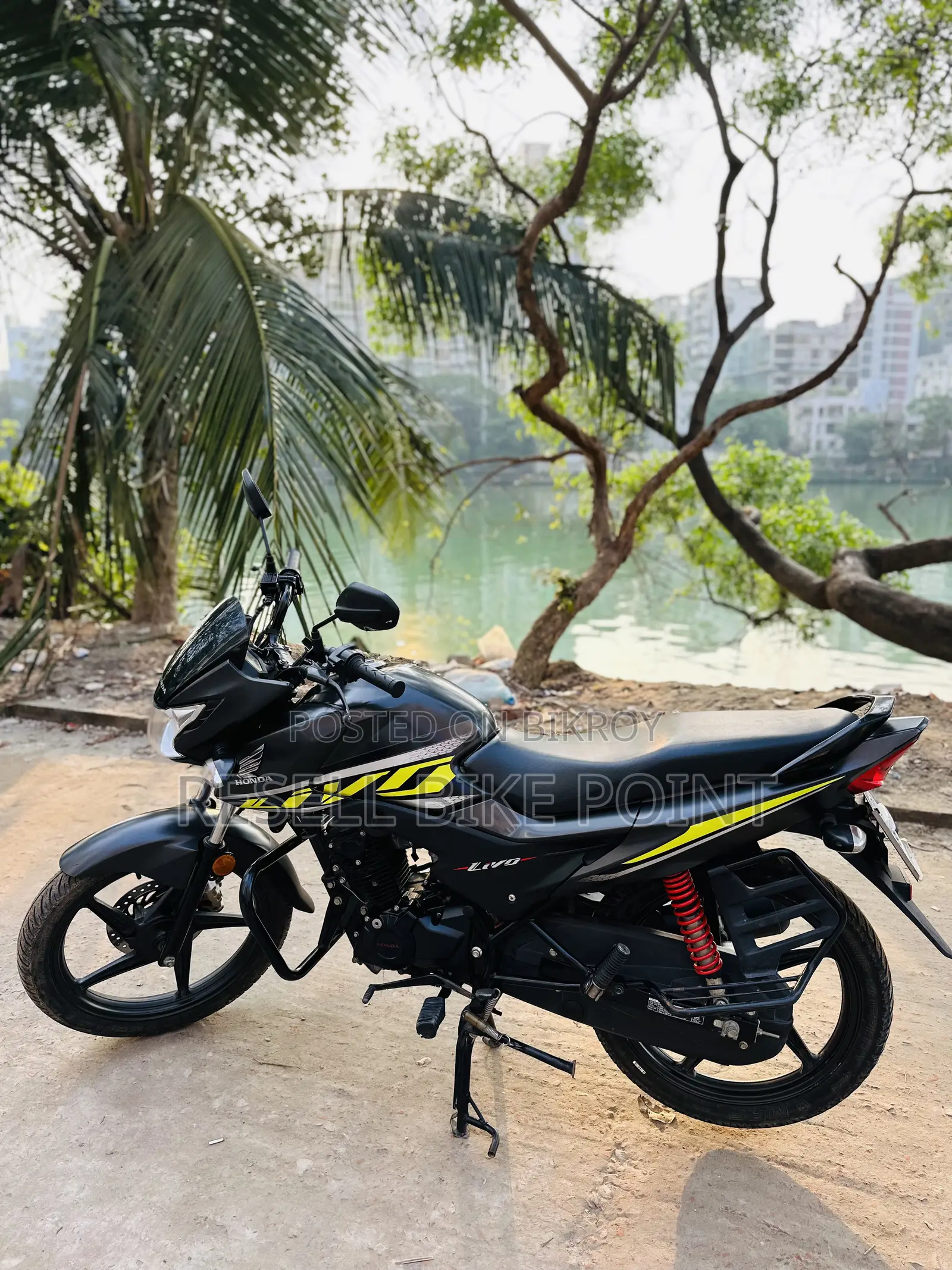 Honda 2025 Black