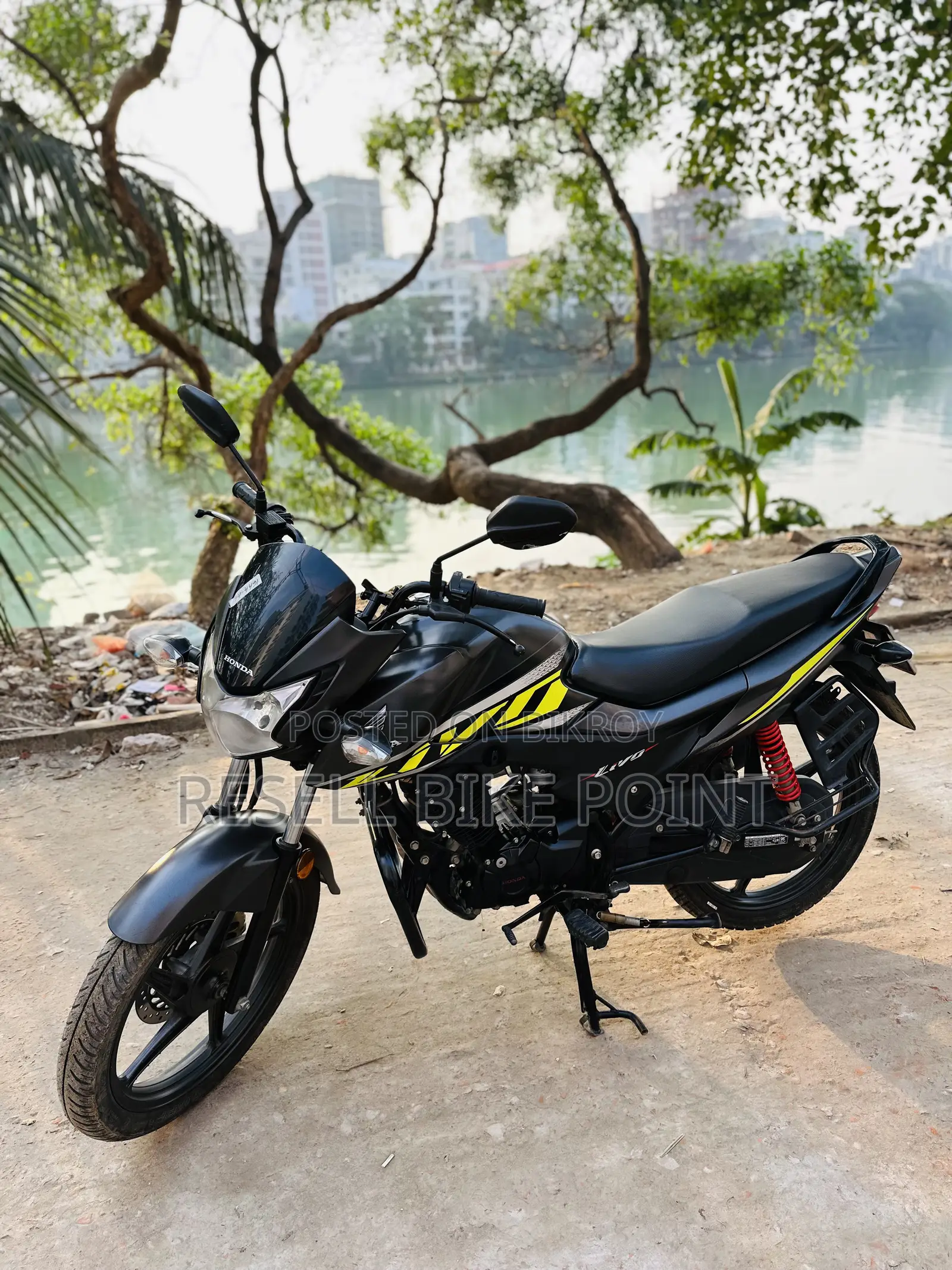 Honda 2025 Black