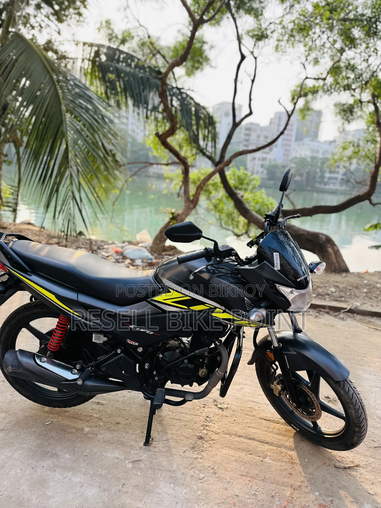 Honda 2025 Black