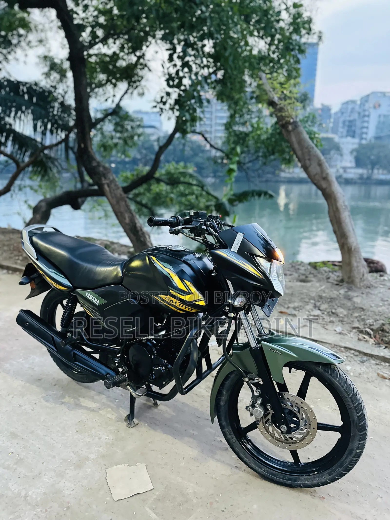 Yamaha 2023 Black