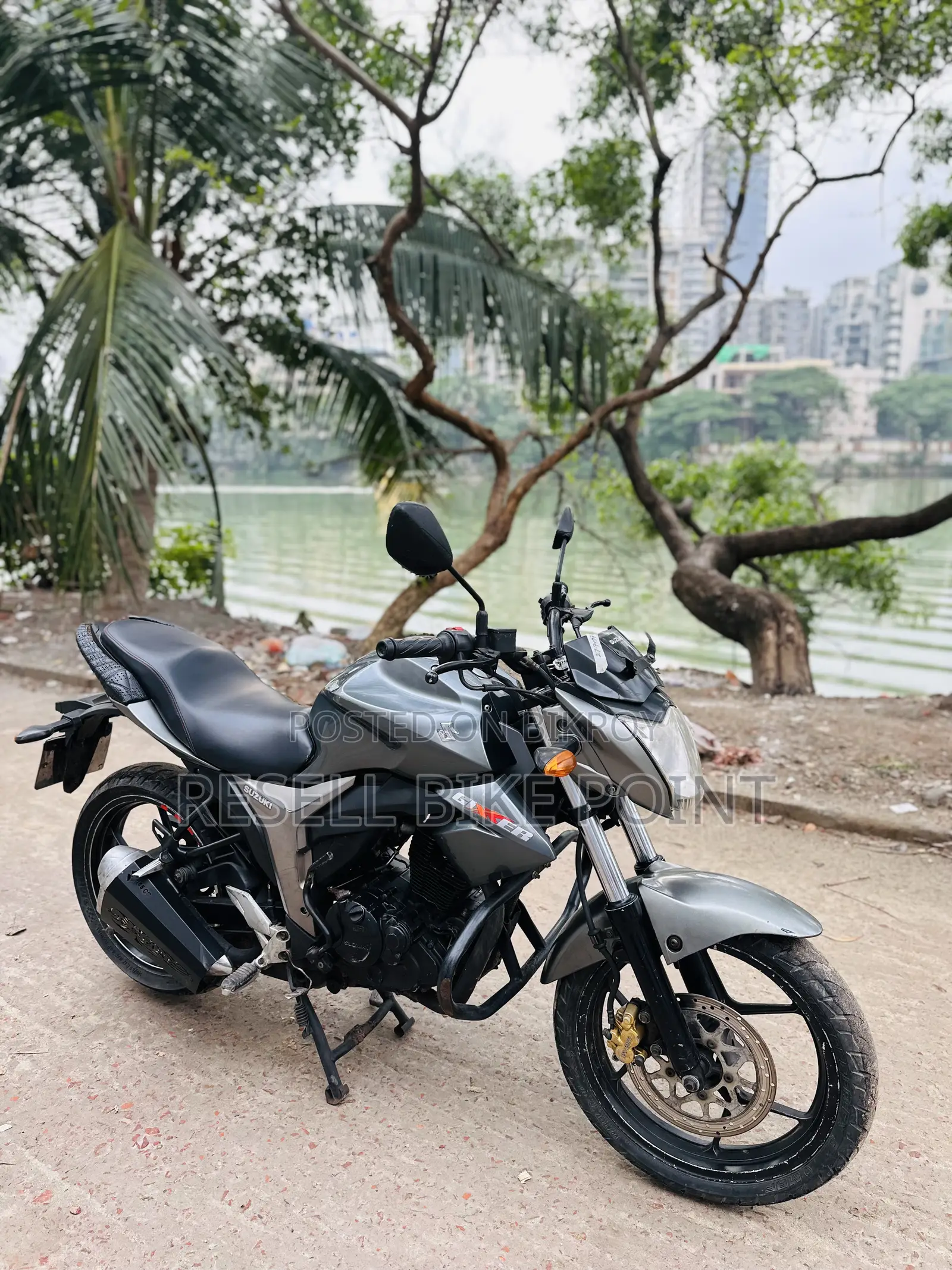 Suzuki Gixxer Monotone 2015 Gray