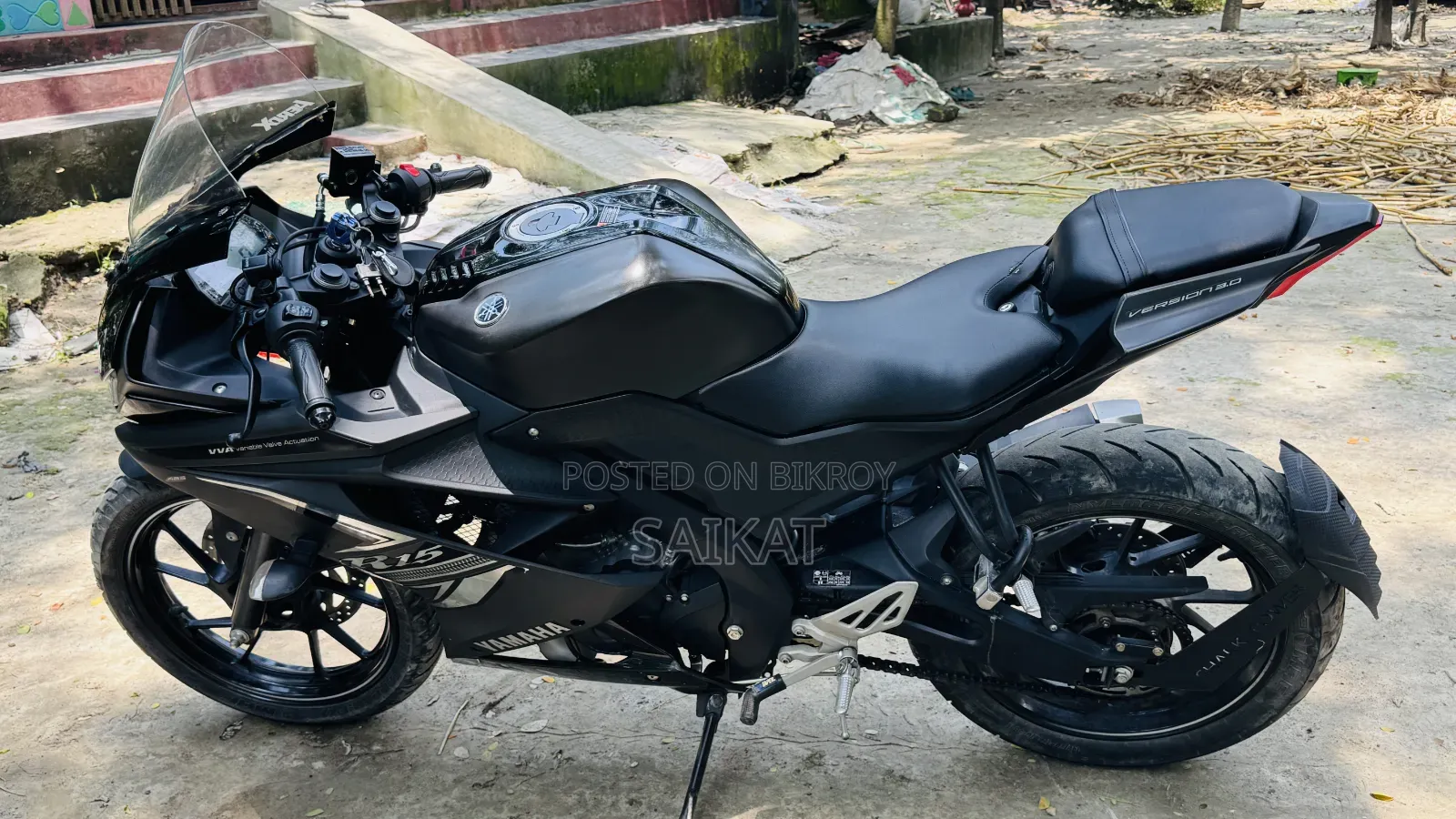 Yamaha R1 2025 Black
