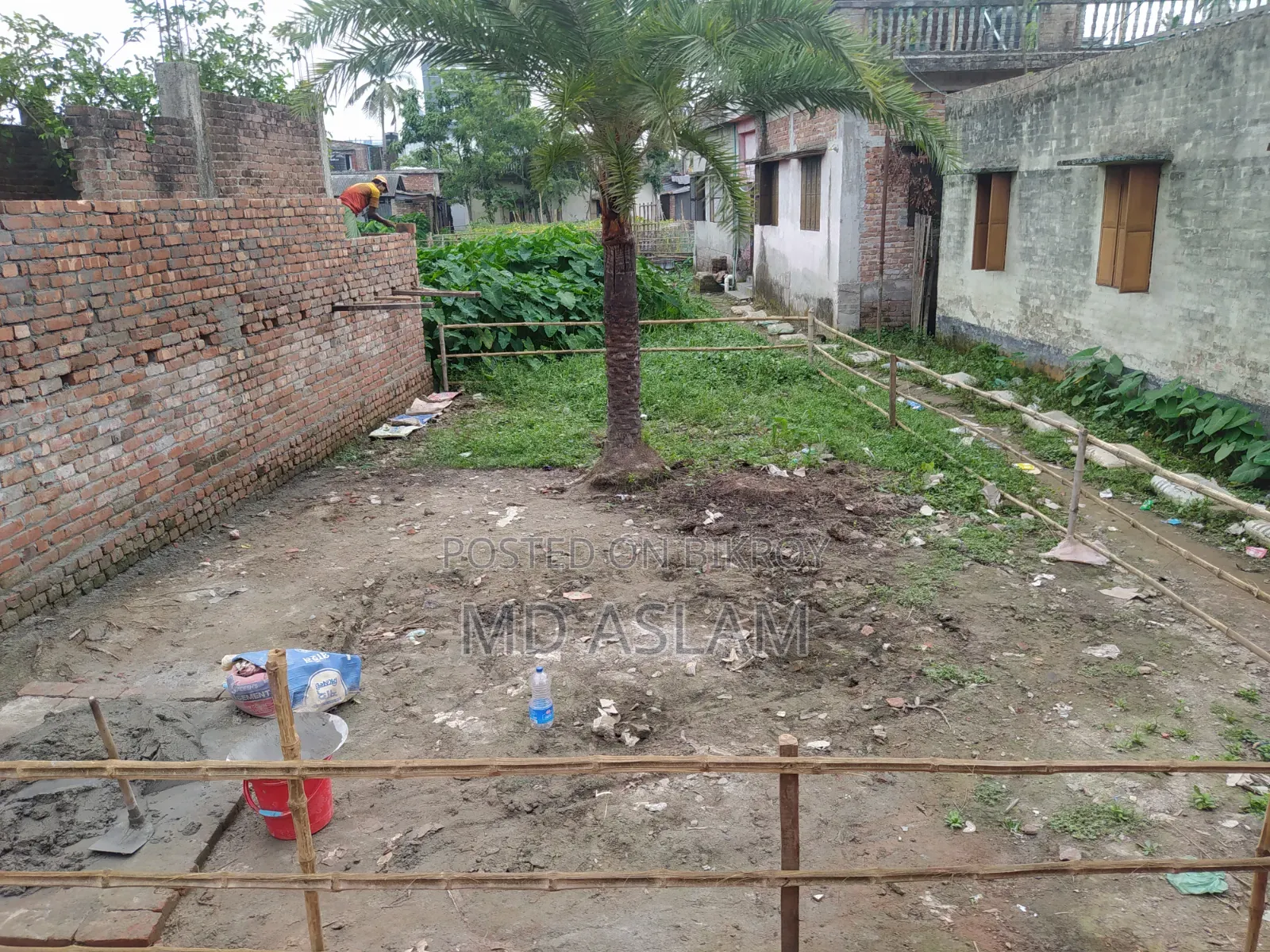 Land for sale in a good location!