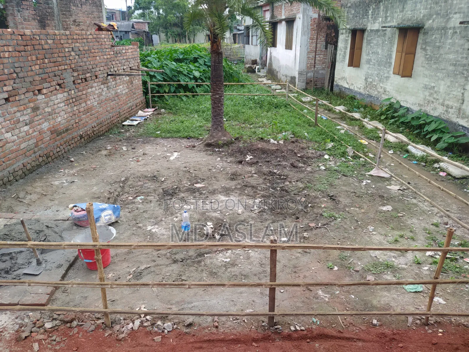 Land for sale in a good location!
