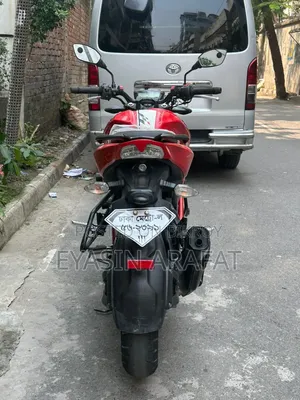 TVS Apache 160 4V 2022 Red