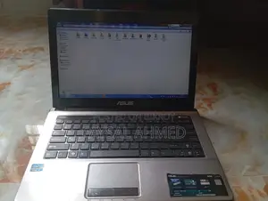 Laptop Asus 2GB Intel Core I3 HDD 640GB