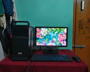 Desktop Computer Asus A4110 8GB Intel Core I3 HDD 1TB