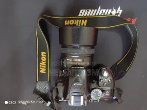 Nikon 5300d With 50 Mm Prime Lens 1.8g 