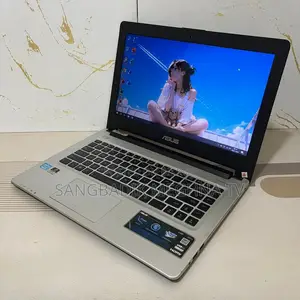 Laptop Asus 3GB Intel SSD 256GB