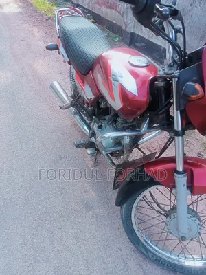 Bajaj CT 100 2009 Red