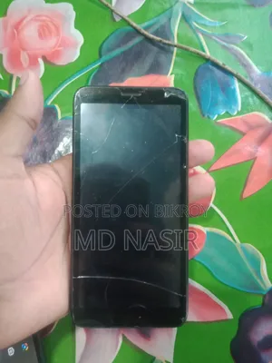 Symphony V142 8 GB Black