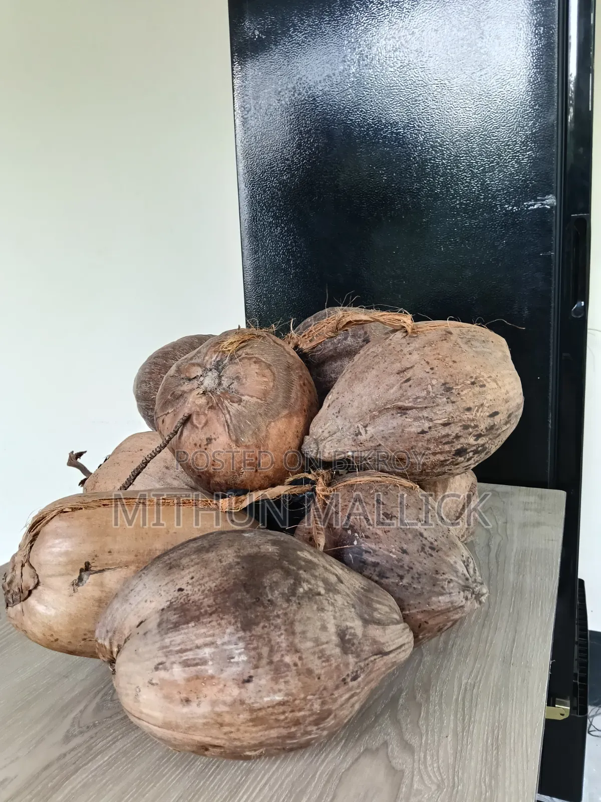 Local Dry Coconut 5 pieces 600 Taka Package