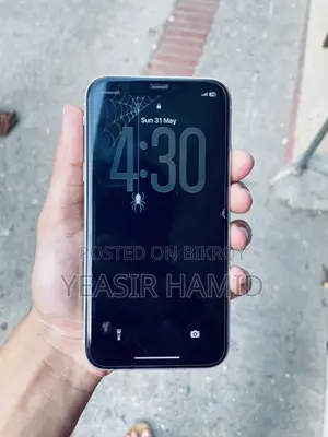Apple iPhone 11 64 GB White