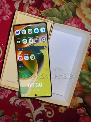 Motorola Moto G85 128 GB Green
