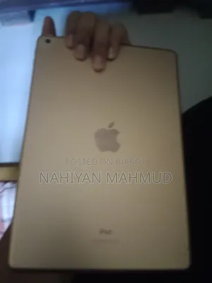 New Apple iPad Pro 9.7 (2016) 32 GB Pink
