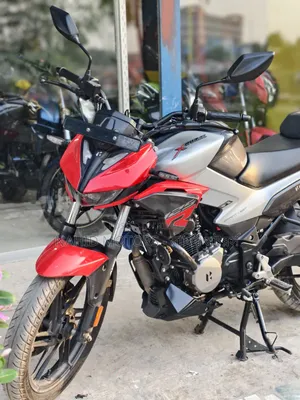 হিরো এক্সট্রিম ১২৫আর ২০২৫ অরেঞ্জ