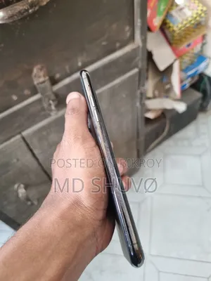 অ্যাপল আইফোন ১১ প্রো ম্যাক্স ৬৪ জিবি