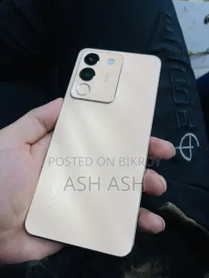 নতুন Vivo Y200 ২৫৬ জিবি ইয়েলো