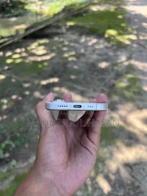 Apple iPhone 16 128 GB White