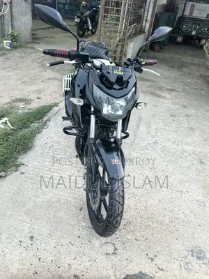 TVS Apache 160 4V 2018 Black