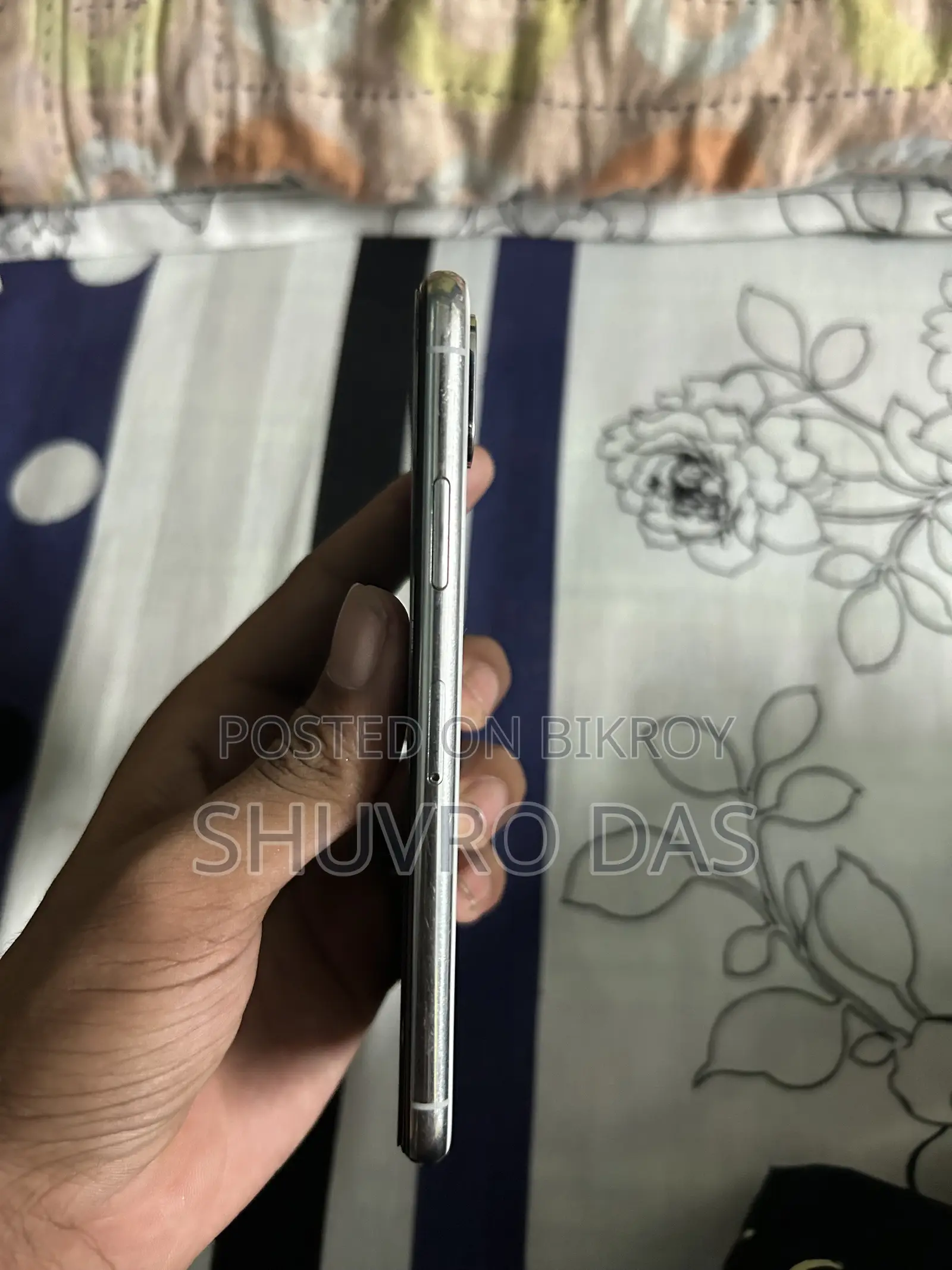 অ্যাপল আইফোন এক্স ৬৪ জিবি সাদা