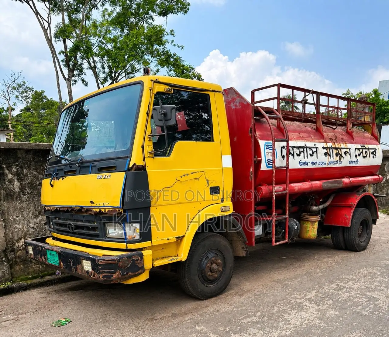 Tata Tank Lorry 709