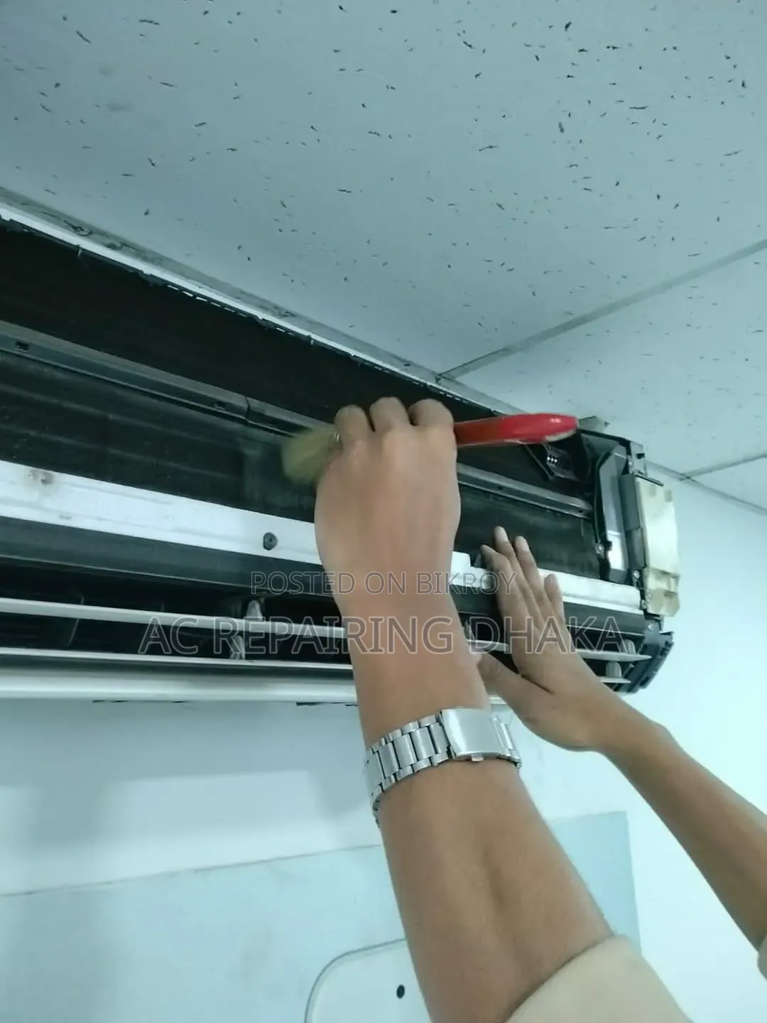 এসি লিক রিপেয়ারিং