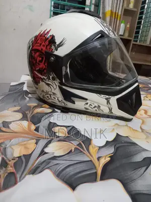 Helmet Notun Moto