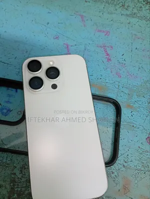 অ্যাপল আইফোন ১৬ প্রো ১২৮ জিবি সাদা